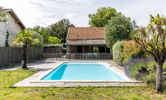 Andernos-les-Bains Chalet De Esquí | A 400m de la playa, casa para 12 con piscina