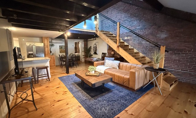 Old Port Apartamento | Incredible Location! Heart of Old Port/Spacious Apartment