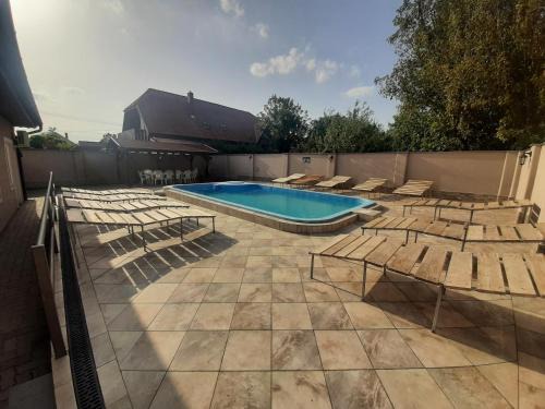Balatonlelle Apartamento | 42 féröhelyes apartman