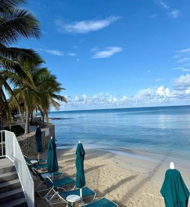 Seven Mile Beach Casa | #44 Plantation Village