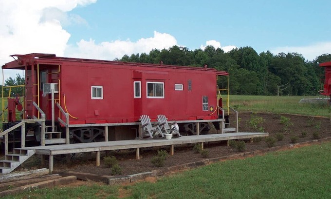 Fancy Gap Cabina | # 494 - Auténticos ferrocarril cabooses Y Depot junto a la Blue Ridge Parkway