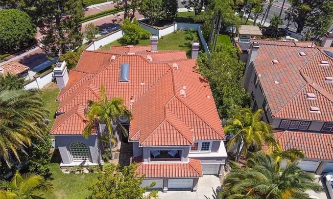 Tustin Villa | 4B4B luxury home with 24hrs secuirity