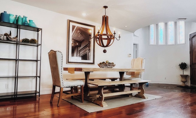 Vista Casa | 4Bed/2.5 bath/for up to 12/hot tub/BBQ/Legoland/wild animal park/Vista House