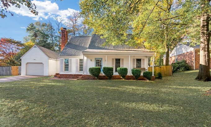 Cordova Casa | 4bedroom + 3bath Home in Cordova