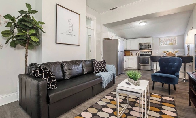 Shelby Park Casa | 4BR/2BA Spacious Louisville Getaway by CozySuites