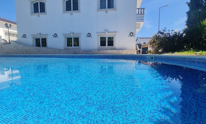 Arnal Casa | 1 Bedroom Apartment