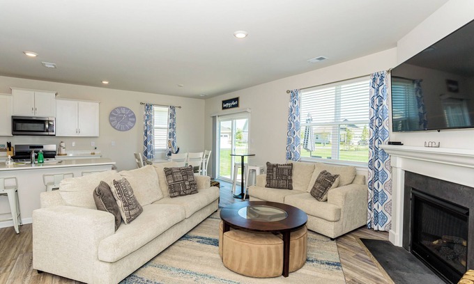 Millville Casa | 5 BEDROOM POOL VIEW HOUSE - AMENITIES AND LINENS INCLUDED