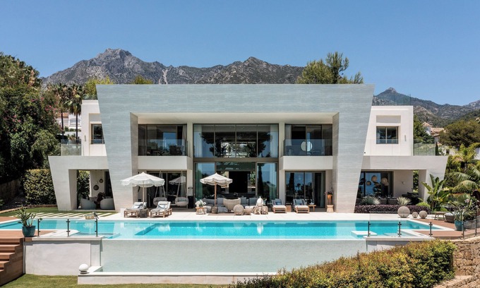 Marbella Villa | Villa de 5 dormitorios en Sierra Blanca, Marbella