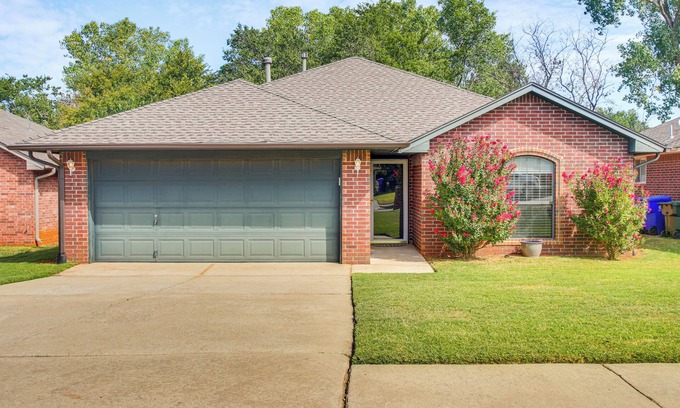 Norman Casa | 5 Mi to University of Oklahoma: Home w/ Patio!