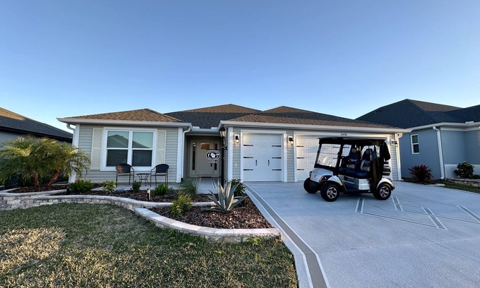 Wildwood Casa | 5 Minute Golf Cart Ride To Brownwood, Restaurants, Entertainment