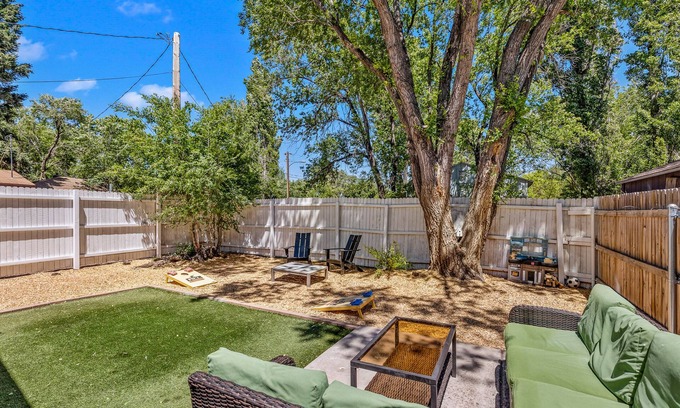 Southside Casa | 5 minute walking to downtown, NAU, coffee shops, shopping, parks and more!