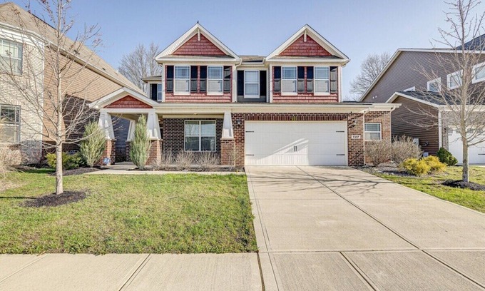 Westfield Casa | 5 Minutes to Grand Park, Fully Stocked Home with Game Room