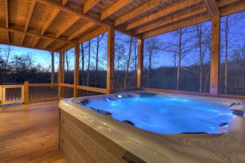 Mineral Bluff Villa | 5 OClock Somewhere Hot tub fireplace pool table and more