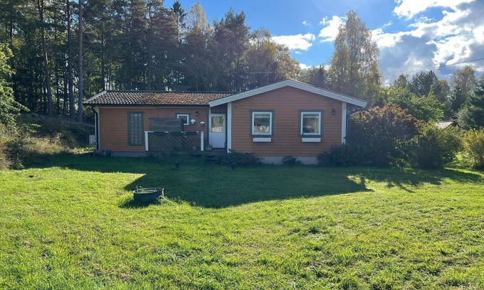 Adelso Casa | 5 person holiday home in ADELSÖ