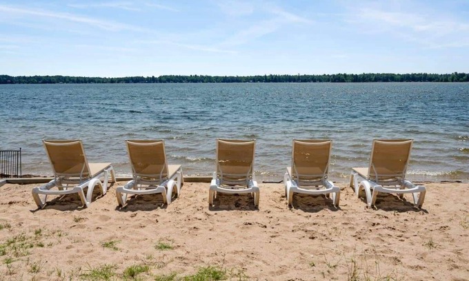 Mayfield Apartamento | 5 Lodges Together by Fife Lake - Group Retreat