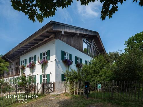 Riederau Casa | 5 Sterne Ferienhaus Gut Stohrerhof am Ammersee bis 15 Personen