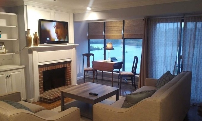 Portsmouth Casa | Vistas al mar, de 2 niveles en la ciudad-PH