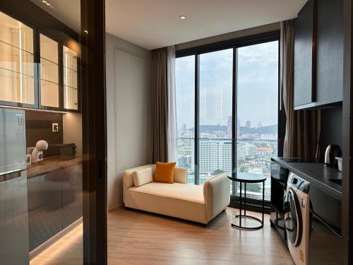 Pattaya Bay Apartamento | 502 Edge芭提雅市中心25楼高层海景服务公寓，芭提雅海湾景观，近沙滩，步行街，购物中心