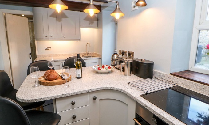 South Richmond Cabaña | 56 The Green