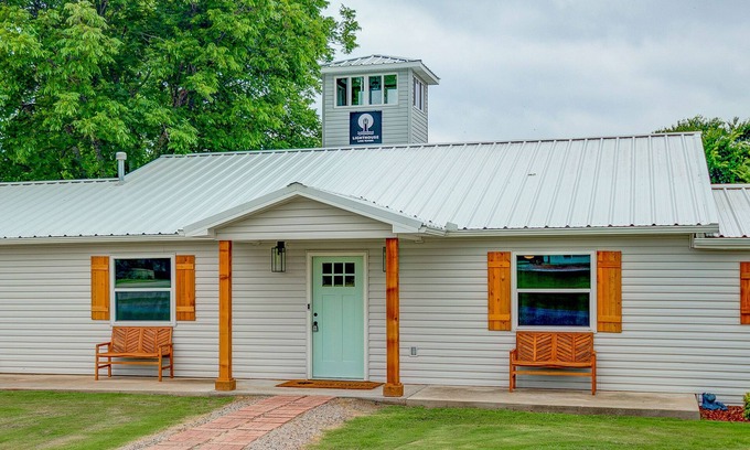 Kingston Casa | 5Bdrm Local Boat Ramp Pool Table PetsCon