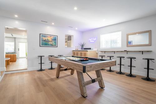 Liberty City Apartamento | 5BR HotTubPoolTableMiniGolf 7 min to Wynwood