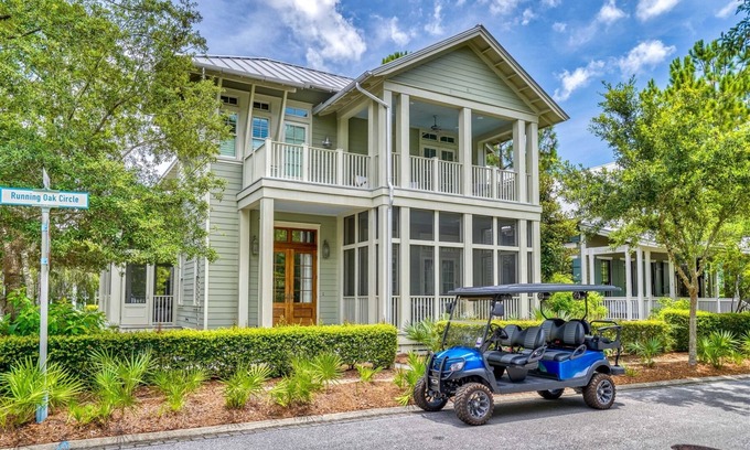 Forest District Casa | 5 BR Watercolor Oasis in Forest District. Beach Club Access, Golf Carts, Pools, Bikes, and More.