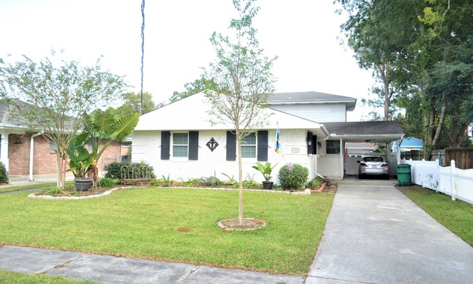 Bonnabel Place Casa | 6. 4 millas a N. O. Superdome FrenchQuarter 5 BR 2 1/2 BA Capacidad para hasta 10 juegos