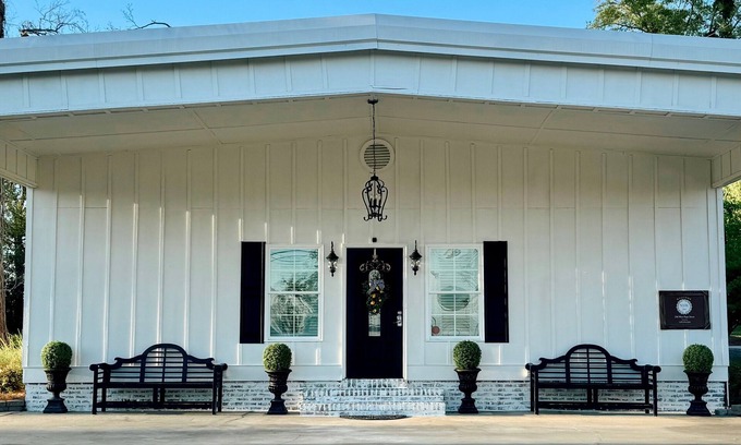Sylvester Hotel | 6-BR in Sylvester, GA - Southern Charm Meets Spacious Comfort