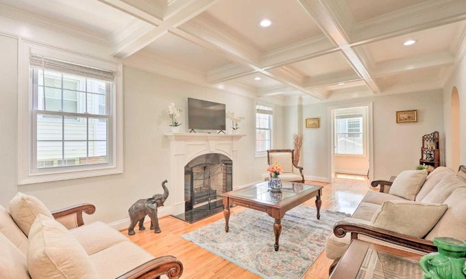Brightwood Casa | 6 Mi to Capitol Hill Spacious Family Home in DC