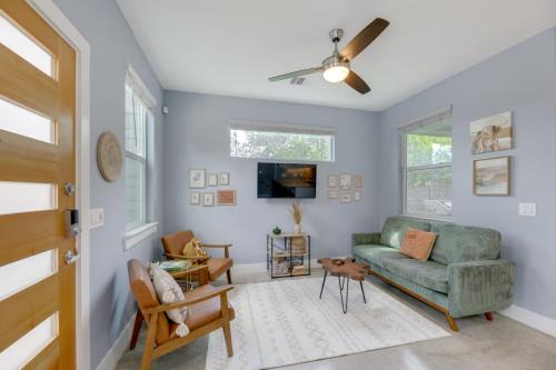 St. John - Coronado Hills Casa | 6 Mi to Dtwn Austin Escape with Private Yard