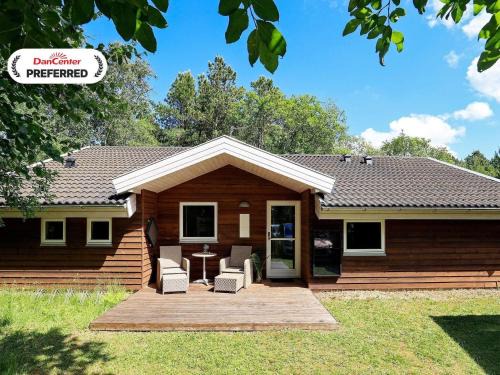 Aalbaek Casa | 6 person holiday home in Ålbæk-By Traum