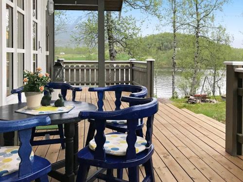 Ballangen Casa | 6 person holiday home in Ballangen