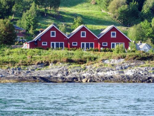 Hyllestad Casa | 6 person holiday home in Sørbøvåg