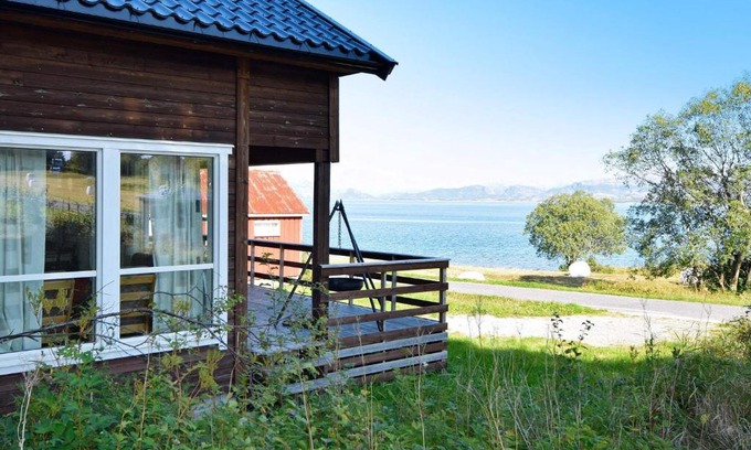 Torget Casa | 6 person holiday home in Sømna