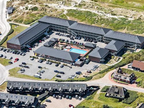 Rindby Strand Apartamento | 6 person holiday home on a holiday park in Fanø