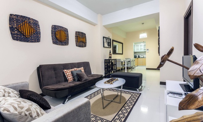 Salcedo Village Apartamento | 60 m² 1 B / R @ Dos central (P)