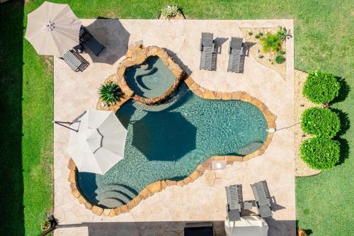 Yacht Club Casa | 608 El Dorado Parkway