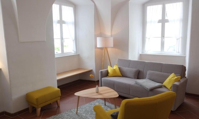 Pielenhofen Apartamento | 60qm Wohnung Naabtal im historischen Pfarrhaus Pielenhofen