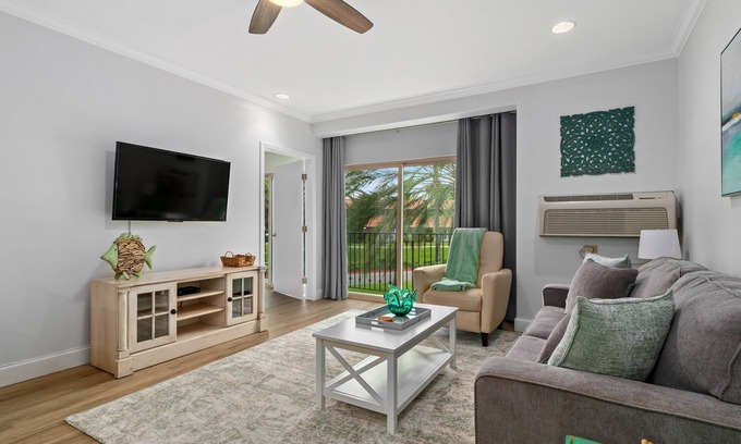 Aviara Condominio | 617 Just Listed - Fresh, Free Wifi and Parking 617