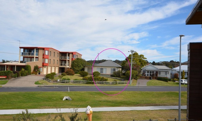 Bermagui Casa | 68 Lamont St - Harbourside