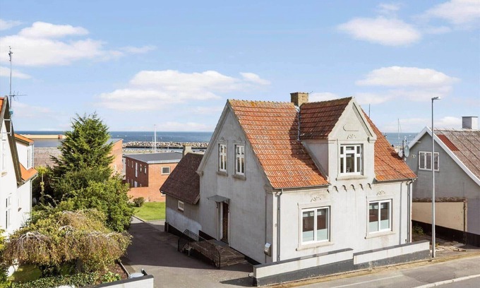 Tejn Casa | 6816 Allinge - Ndr. Strandvej 8