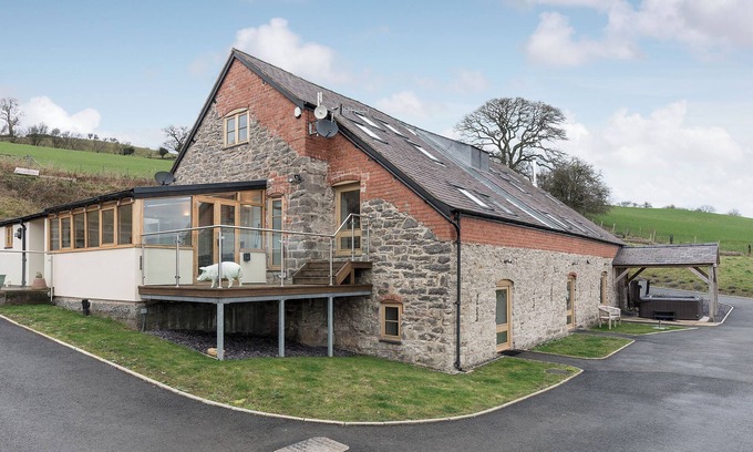 Graigfechan Cabaña | Alojamiento de 7 habitaciones en Pwllglas, near Ruthin