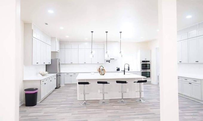 Fayetteville Casa | 7 Bedroom Retreat - Perfect For Large Groups