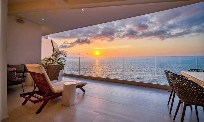 Conchas Chinas Apartamento | Impresionante condominio de lujo diseñado a medida