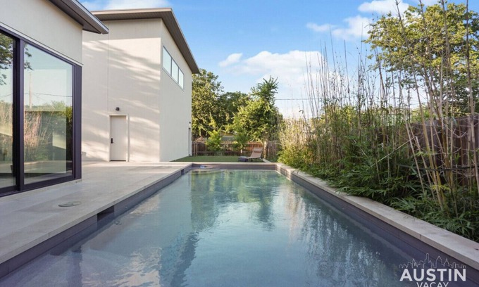 SoFi Casa | 704 Johanna #B xxxxx
