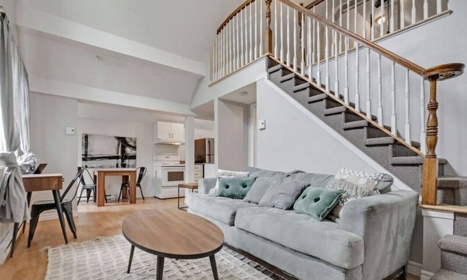 Hull Apartamento | 77 rue scott updated · Cheerful Loft in Gatineau