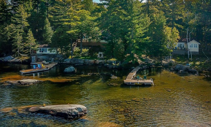 Muskoka Lakes Cabaña | 8 bedroom 4 bath Island getaway on Lake Rosseau!