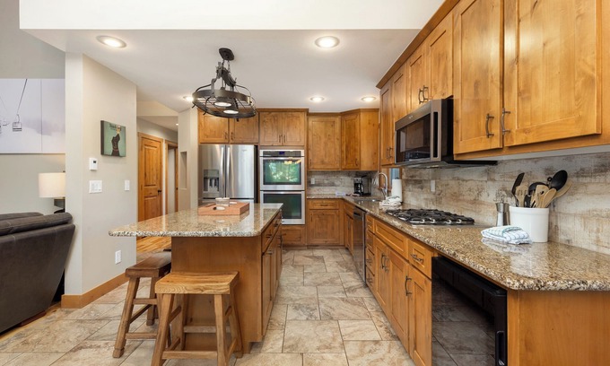 Breckenridge Casa | 8 Crown Drive by Summit County Mountain Retreats