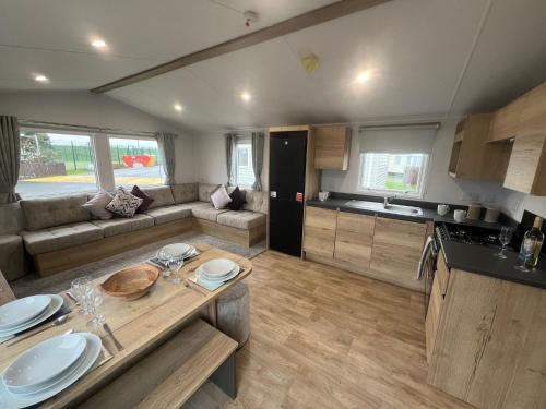 Heacham Casa | 8 Guests - Swimming Pool - 1min to the Beach