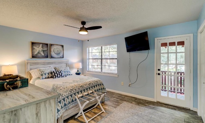 Palmetto Dunes Casa | #82 Spectacular Condo Ideal Location 2BDR/2Parking